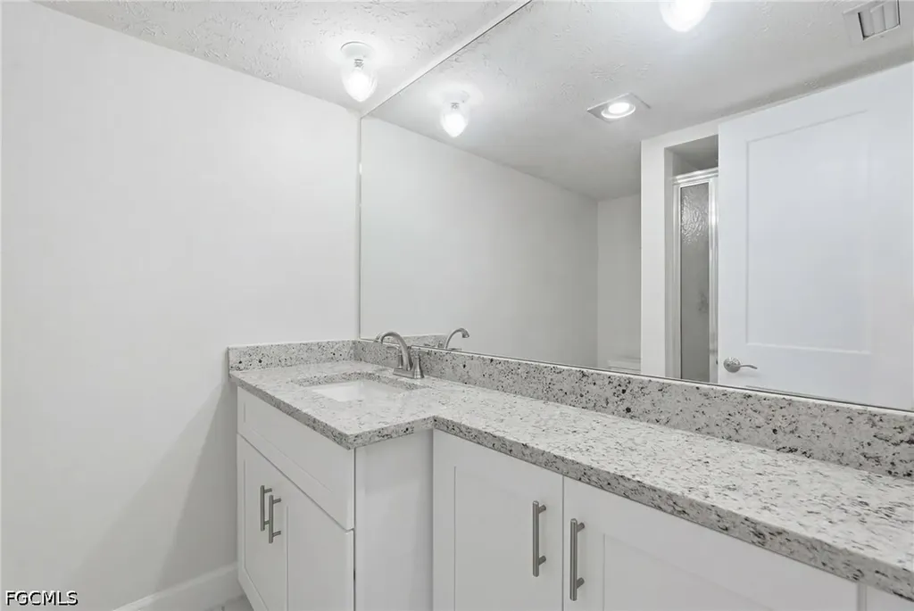 16211 Dublin Circle Fort Myers FL 33908