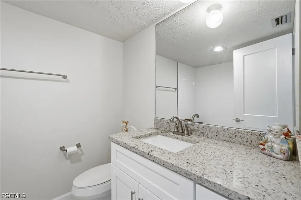 16211 Dublin Circle Fort Myers FL 33908