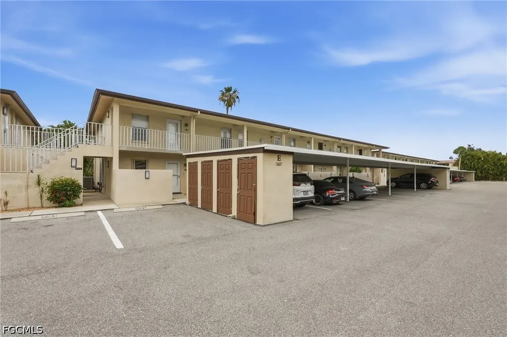 16211 Dublin Circle Fort Myers FL 33908