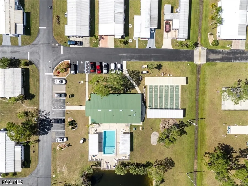 952 Days Lane North Fort Myers FL 33917