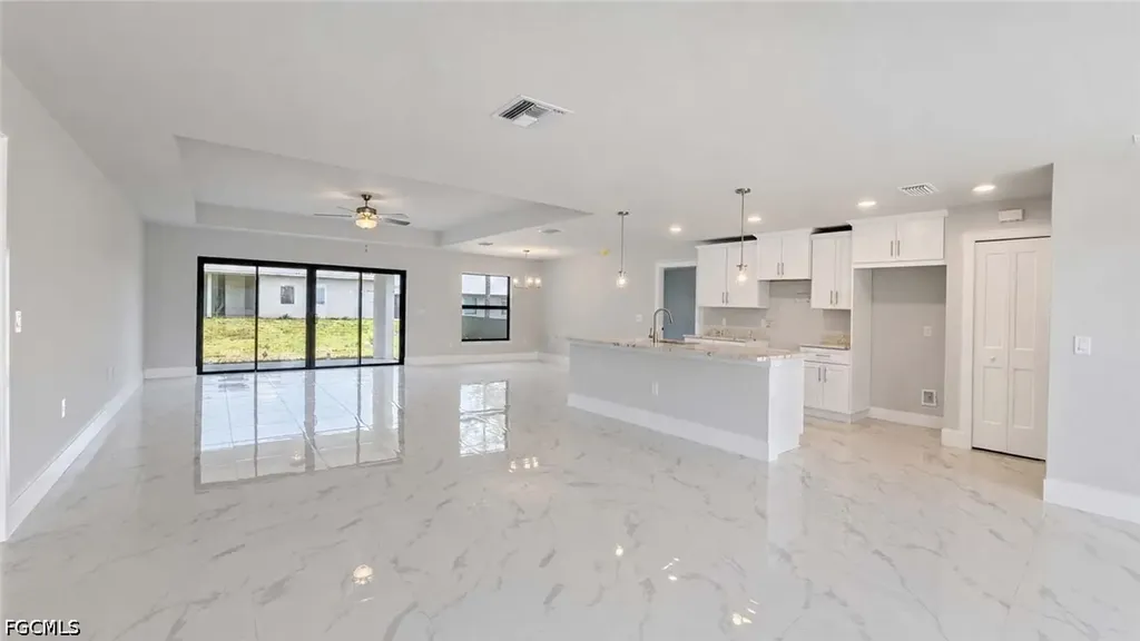 3205 12th Street SW Lehigh Acres FL 33976