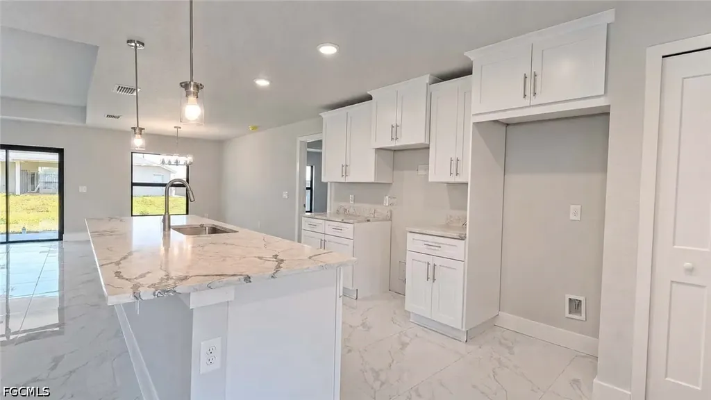 3205 12th Street SW Lehigh Acres FL 33976