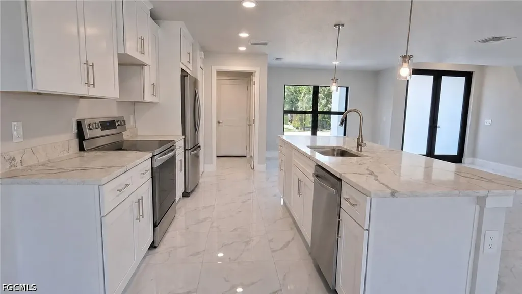 3205 12th Street SW Lehigh Acres FL 33976