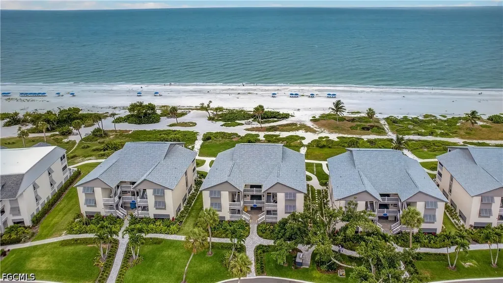 Sanibel FL, 2255 W Gulf Drive, Unit 127