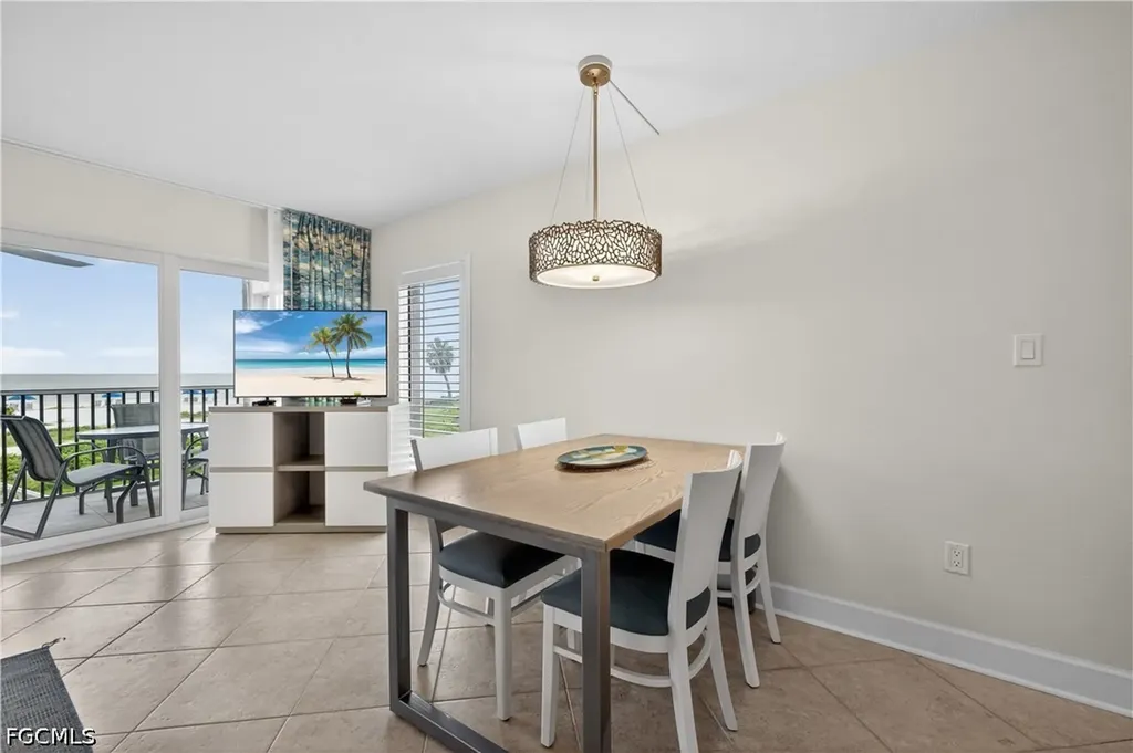 2255 W Gulf Drive Sanibel FL 33957