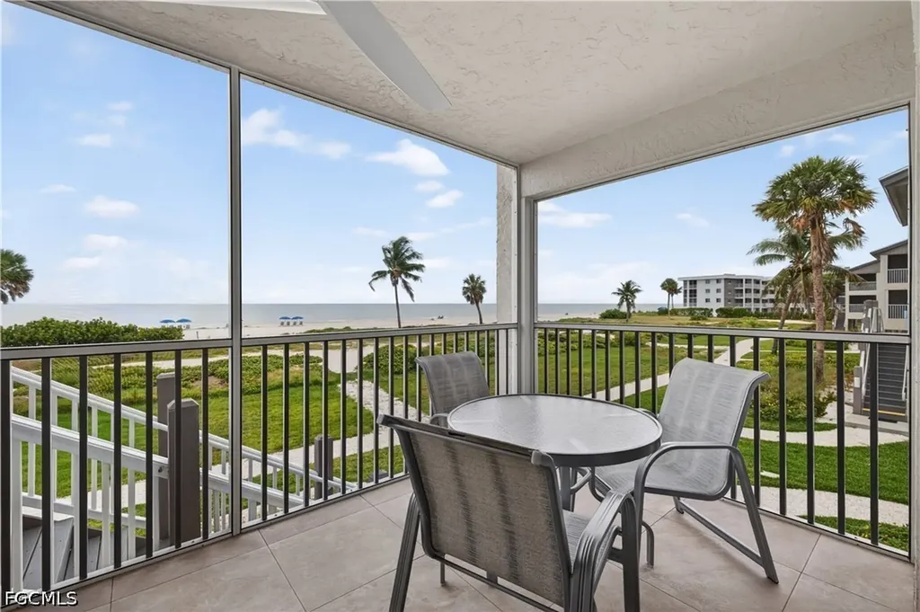 2255 W Gulf Drive Sanibel FL 33957
