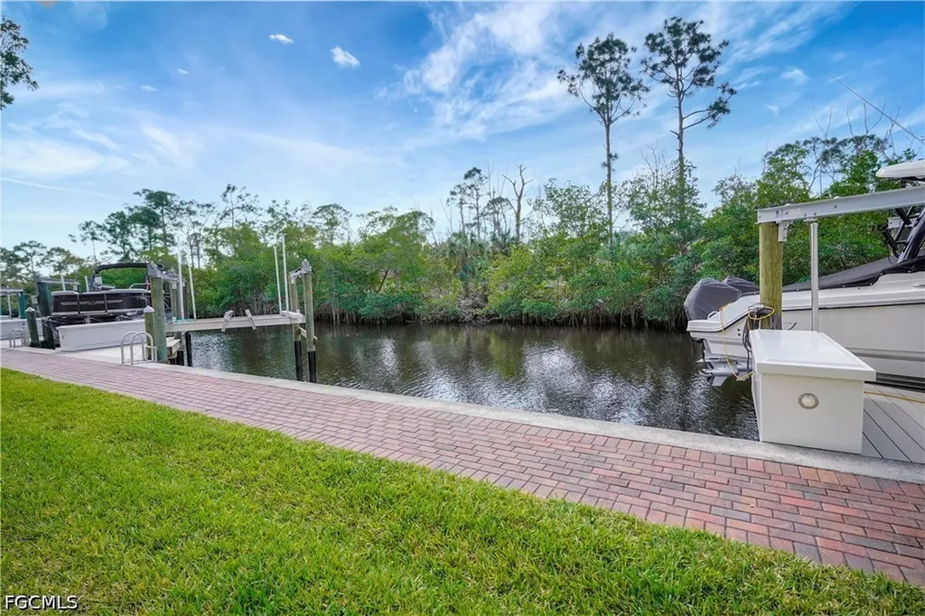 1791 Four Mile Cove Parkway Cape Coral FL 33990