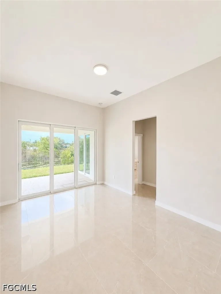2116 NE 22nd Avenue Cape Coral FL 33909