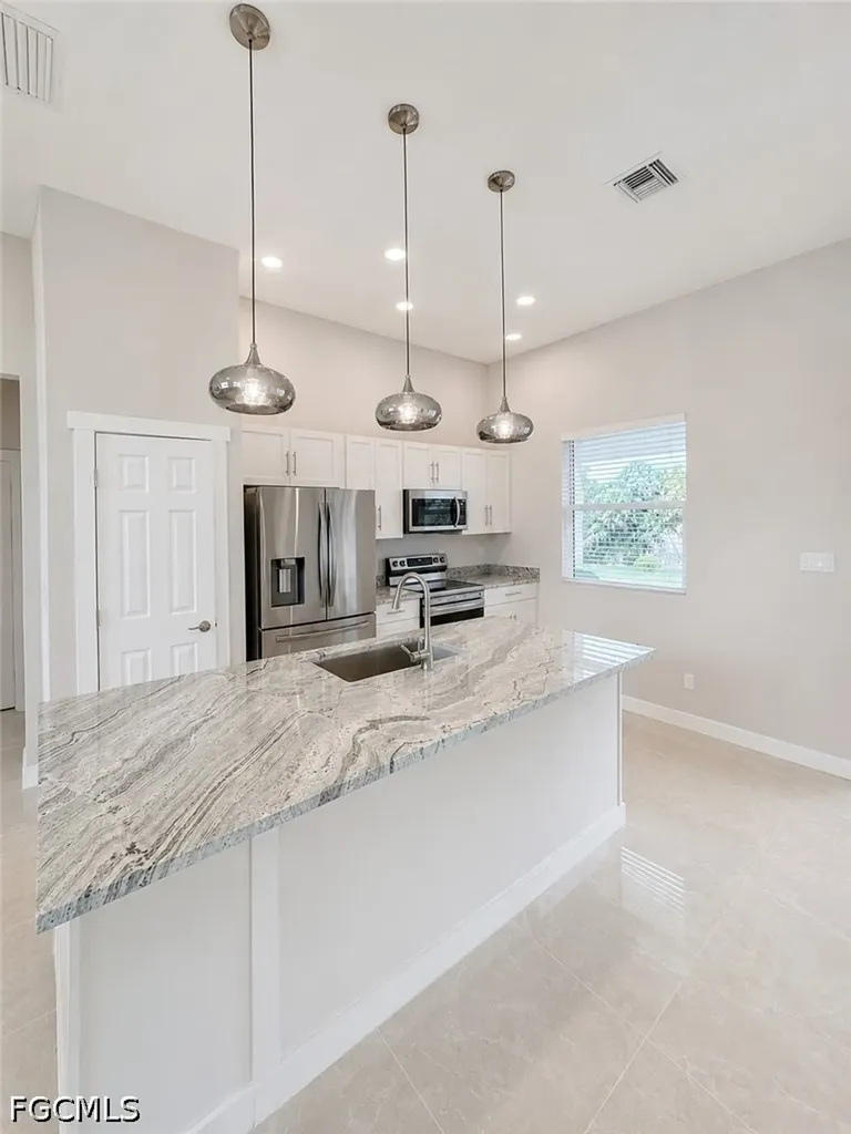 2116 NE 22nd Avenue Cape Coral FL 33909