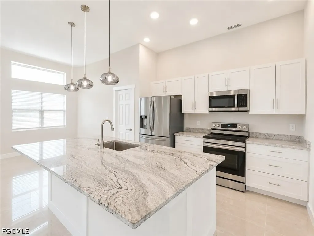 2116 NE 22nd Avenue Cape Coral FL 33909
