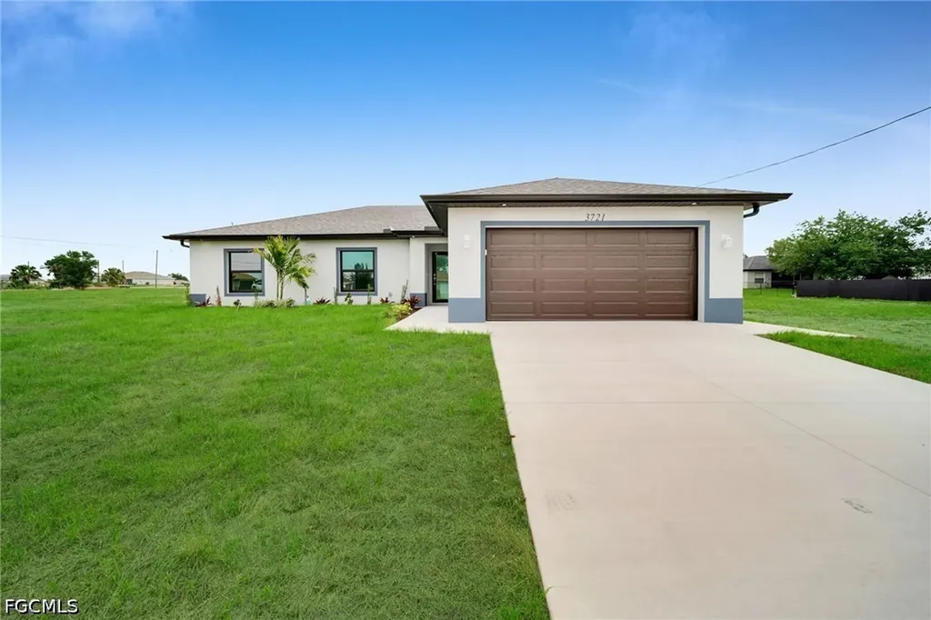 Cape Coral FL, 3721 NE 11th Place