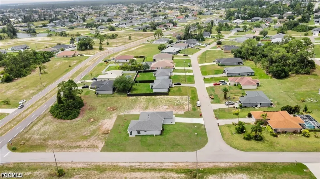 3721 NE 11th Place Cape Coral FL 33909