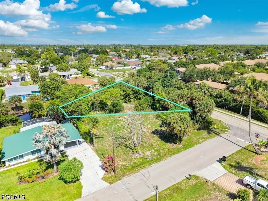 9101 Pennsylvania Avenue Bonita Springs FL 34135