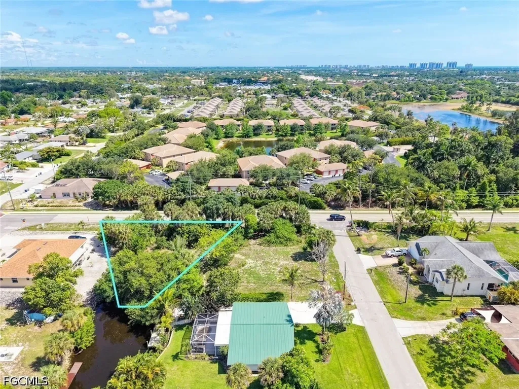 9101 Pennsylvania Avenue Bonita Springs FL 34135