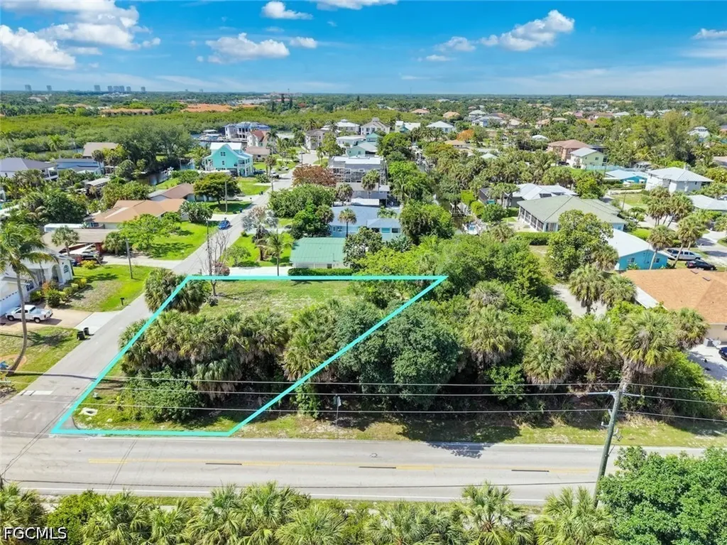 27312 Buccaneer Drive Bonita Springs FL 34135