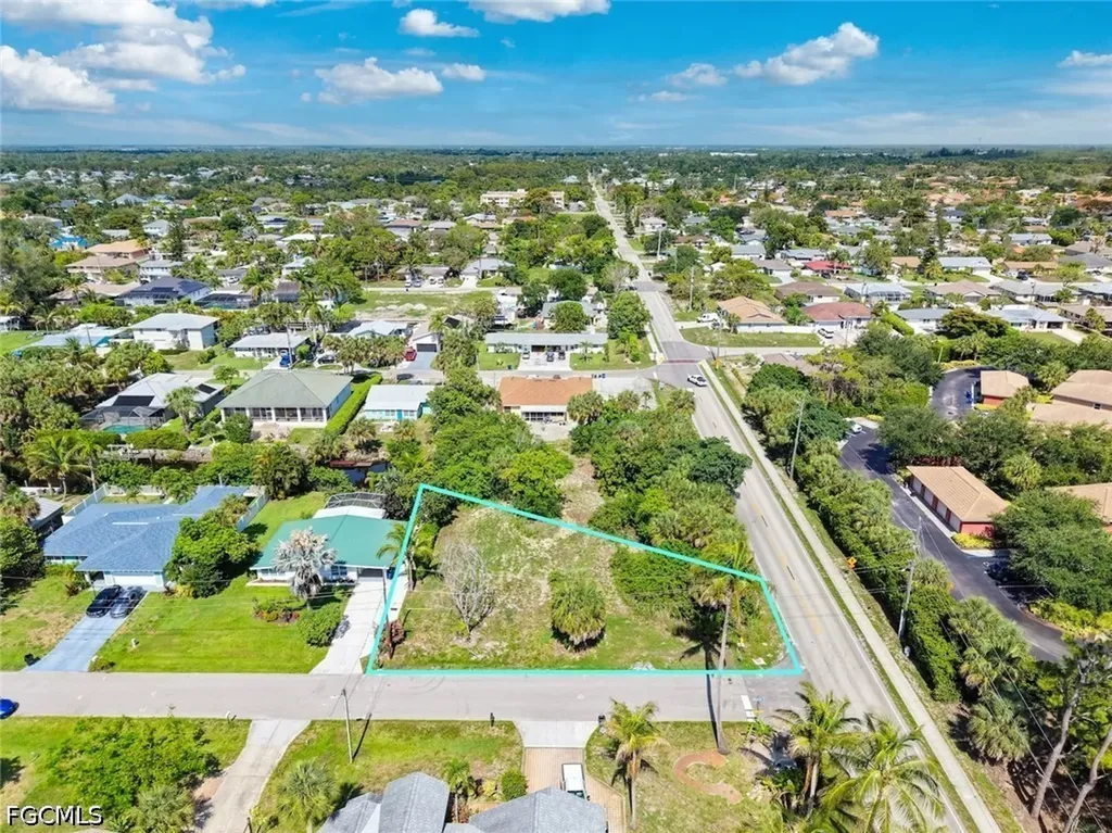27312 Buccaneer Drive Bonita Springs FL 34135