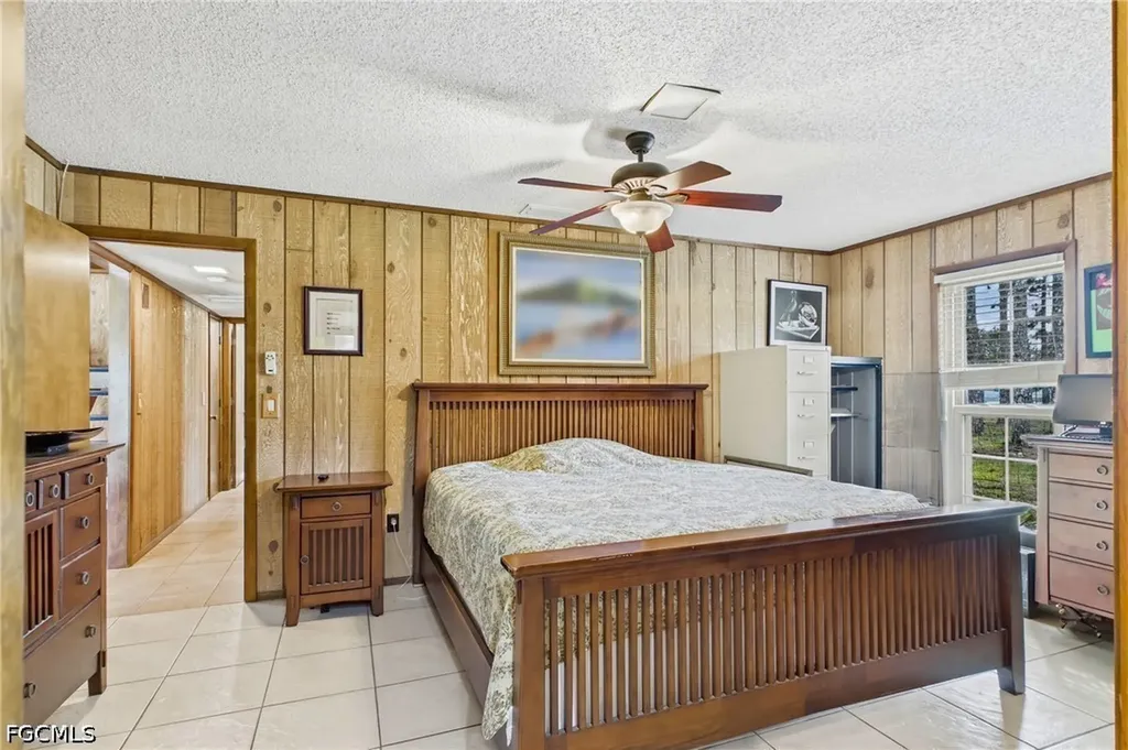17140 Pleasure Road Cape Coral FL 33909