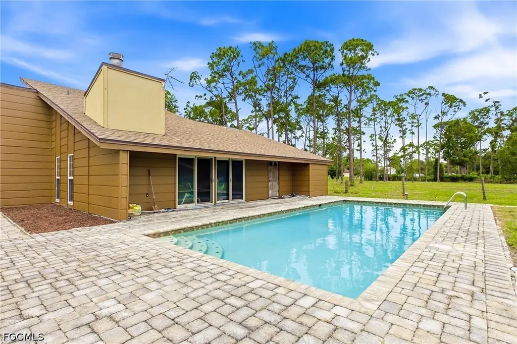 17140 Pleasure Road Cape Coral FL 33909