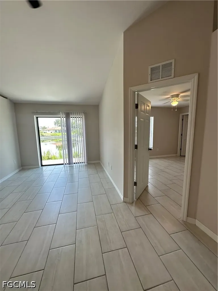 1113 Gleason Parkway Cape Coral FL 33914