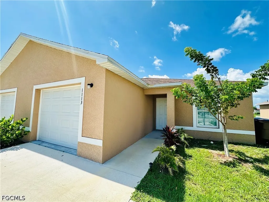 1113 Gleason Parkway Cape Coral FL 33914
