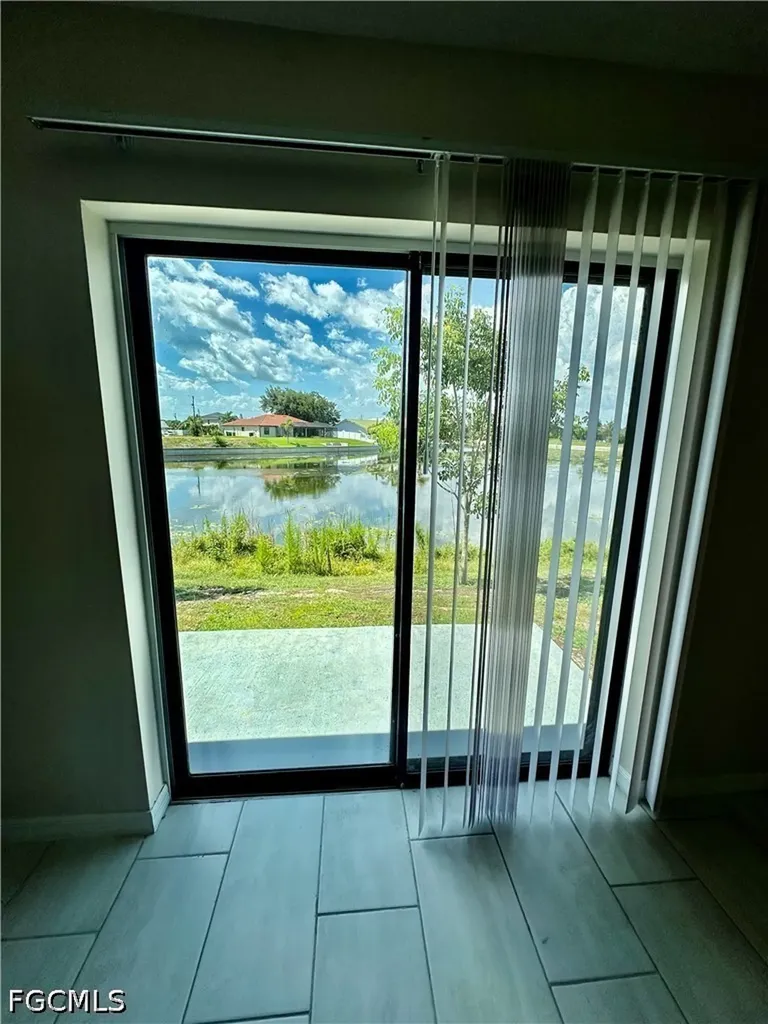 1113 Gleason Parkway Cape Coral FL 33914
