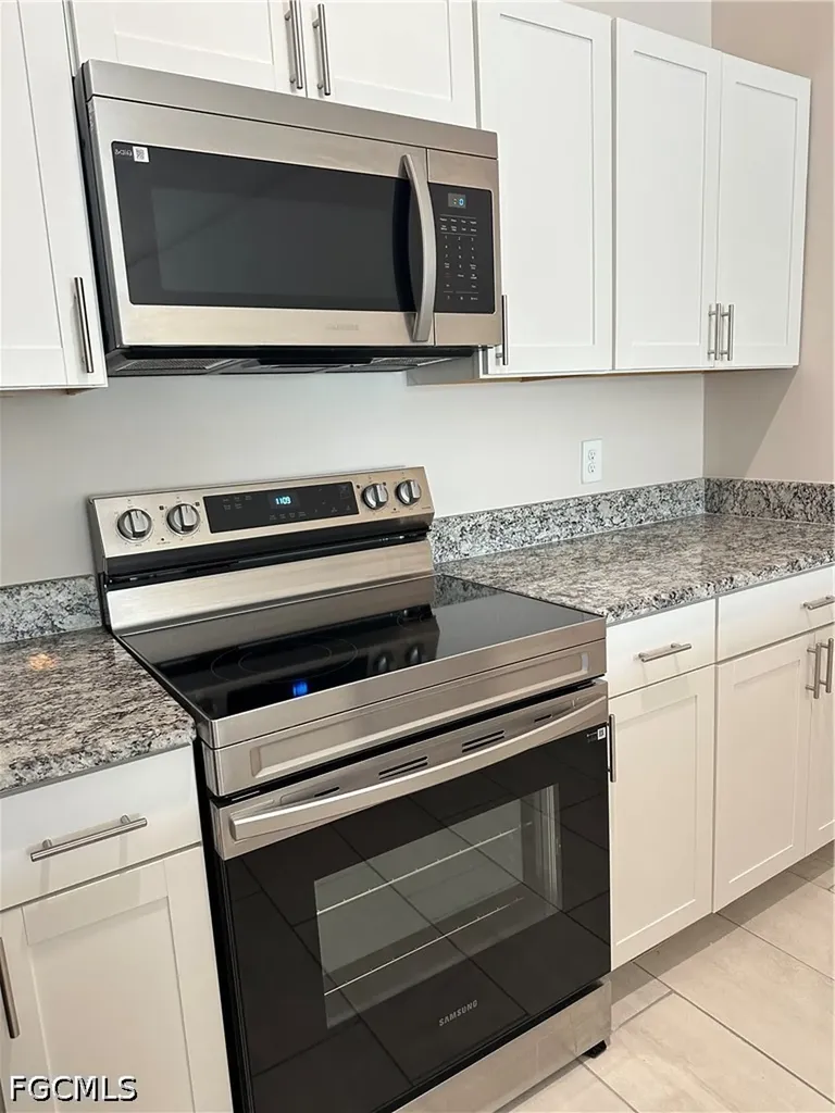 1113 Gleason Parkway Cape Coral FL 33914