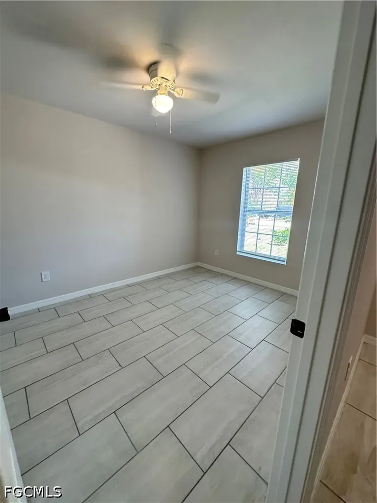 1113 Gleason Parkway Cape Coral FL 33914