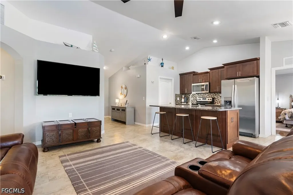 152 Nicholas Parkway E Cape Coral FL 33990