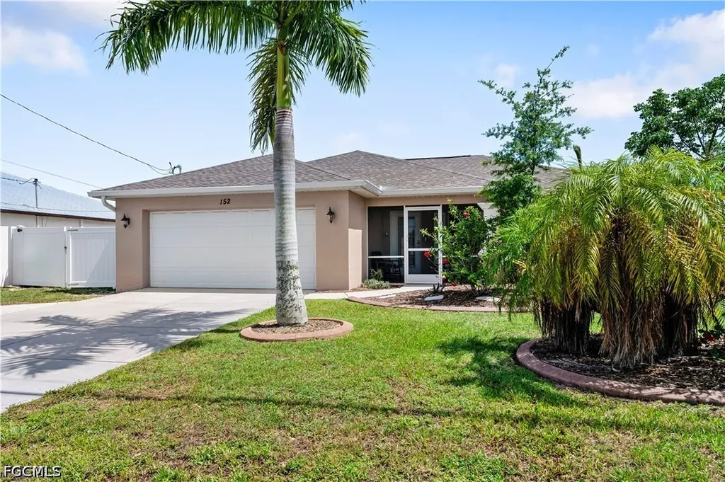 152 Nicholas Parkway E Cape Coral FL 33990