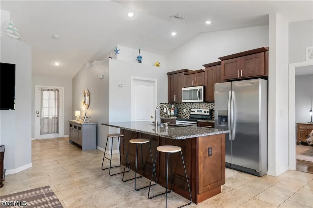 152 Nicholas Parkway E Cape Coral FL 33990
