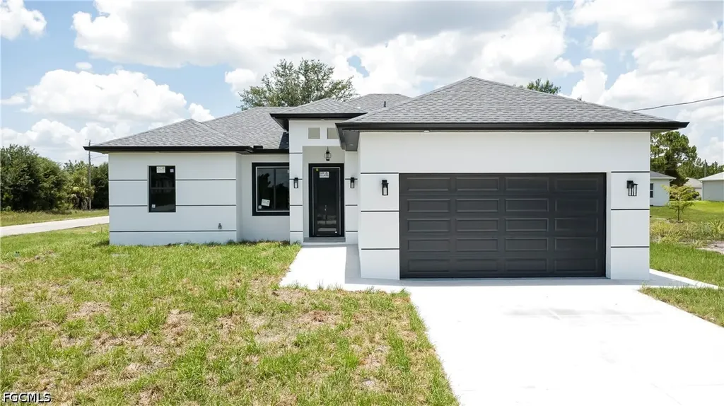 770 Bahama Avenue S Lehigh Acres FL 33974