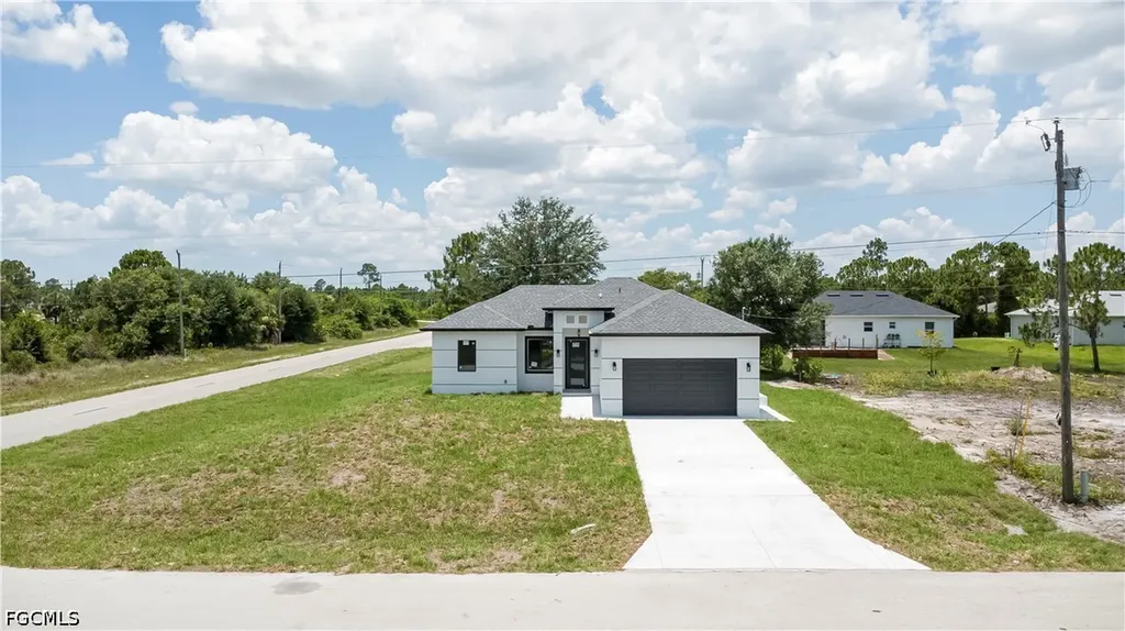 770 Bahama Avenue S Lehigh Acres FL 33974