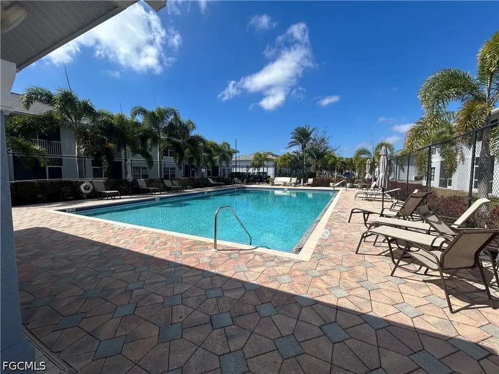 8313 Bernwood Cove Loop Fort Myers FL 33966