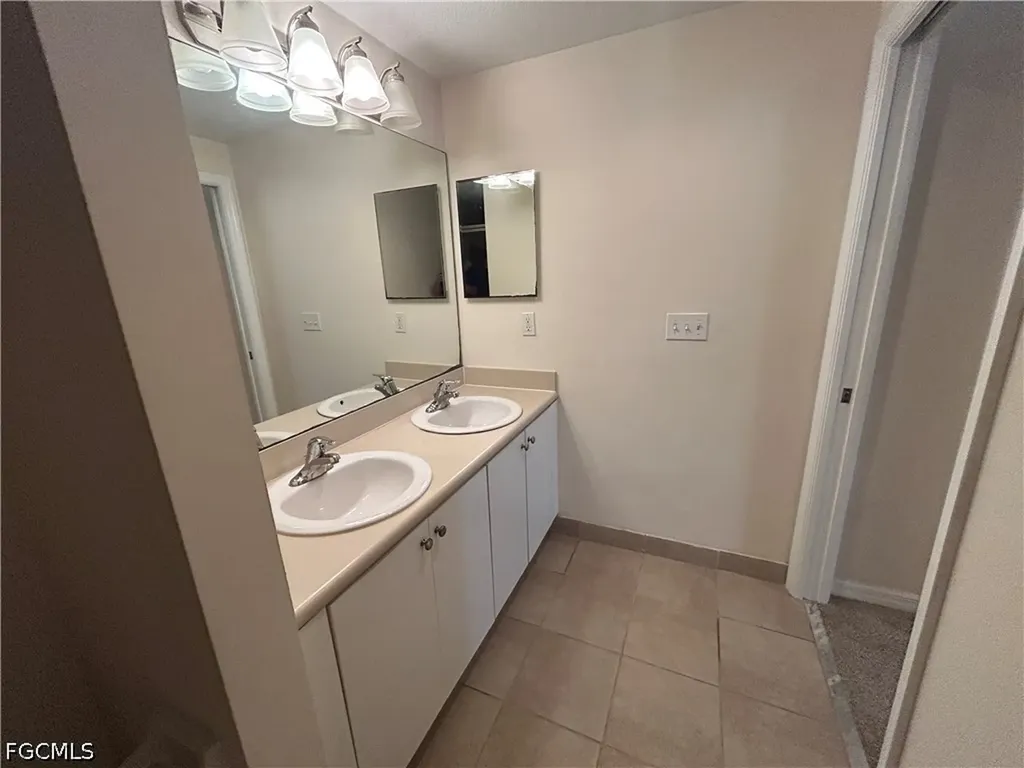 8313 Bernwood Cove Loop Fort Myers FL 33966