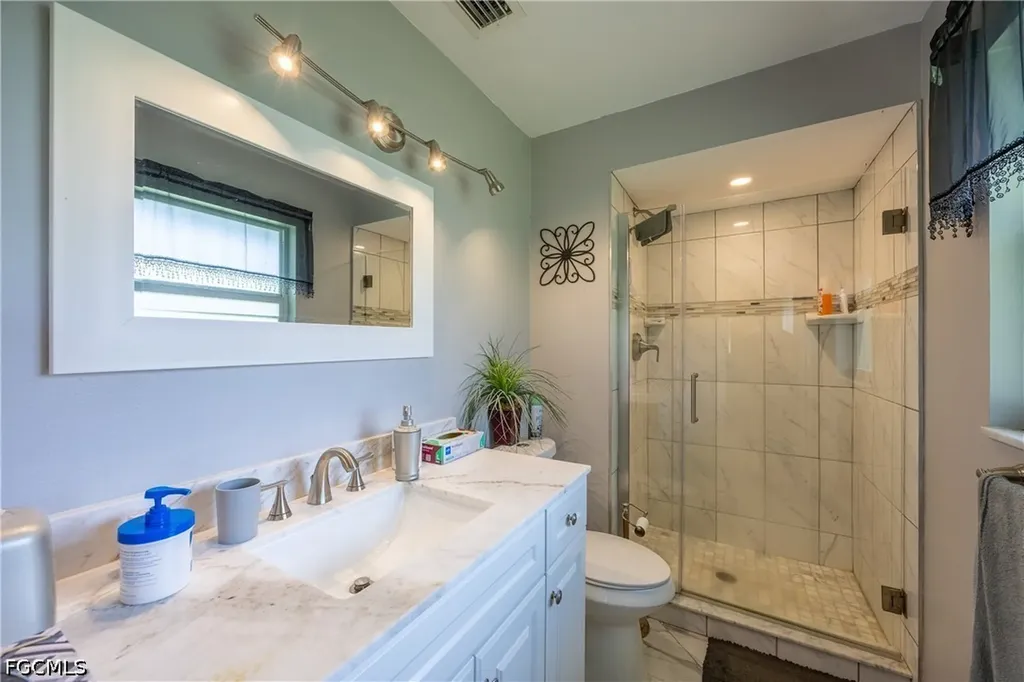 531 Pangola Drive North Fort Myers FL 33903