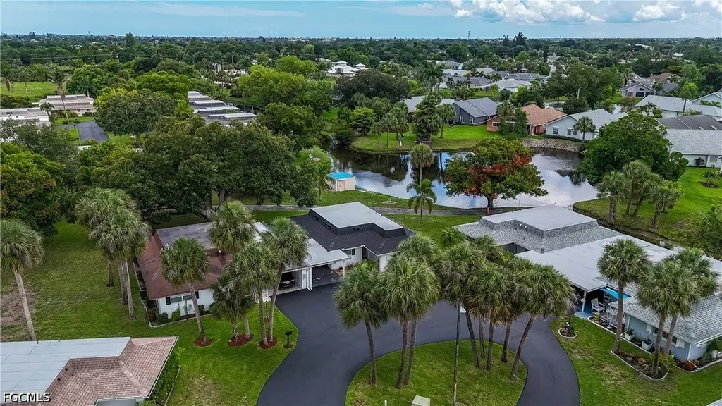 531 Pangola Drive North Fort Myers FL 33903