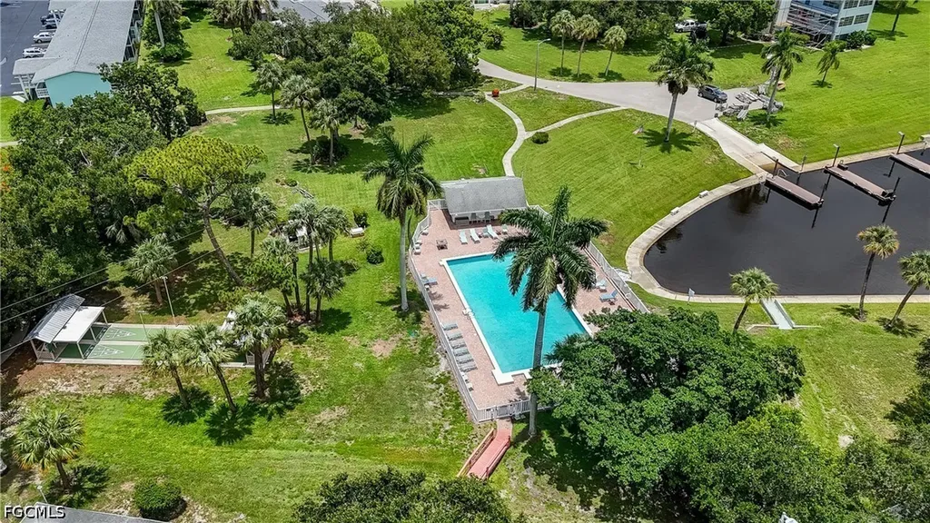 531 Pangola Drive North Fort Myers FL 33903