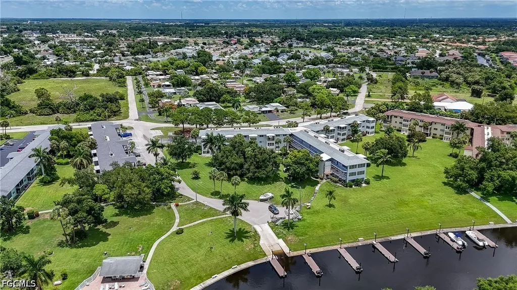 531 Pangola Drive North Fort Myers FL 33903
