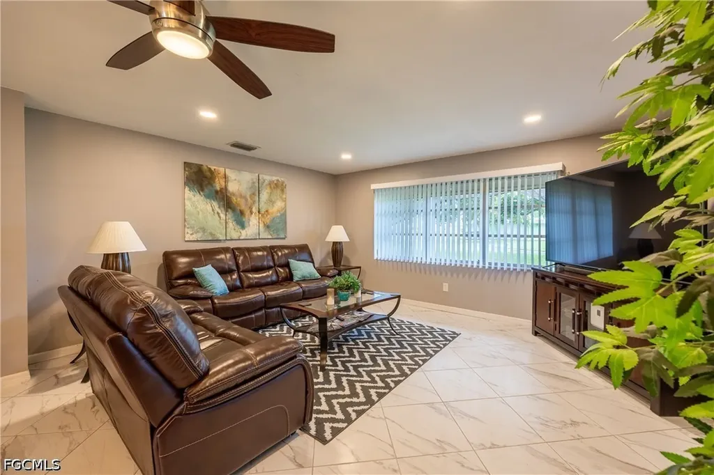 531 Pangola Drive North Fort Myers FL 33903