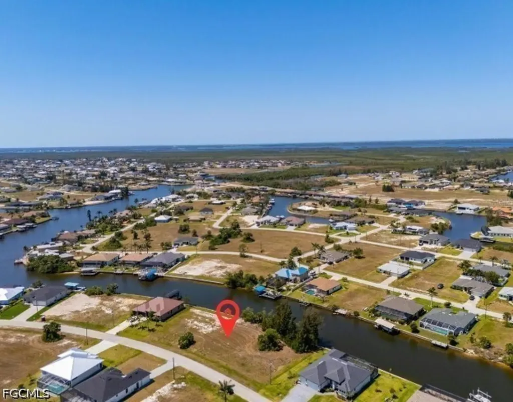 2306 NW 37th Place Cape Coral FL 33993