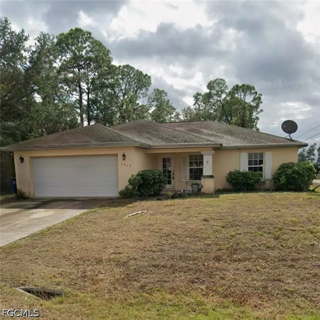 2819 51st Street SW Lehigh Acres FL 33976