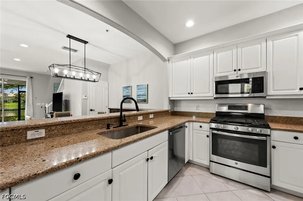 3231 Cottonwood Bend Fort Myers FL 33905