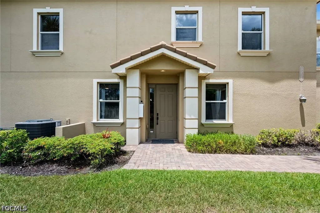 3231 Cottonwood Bend Fort Myers FL 33905