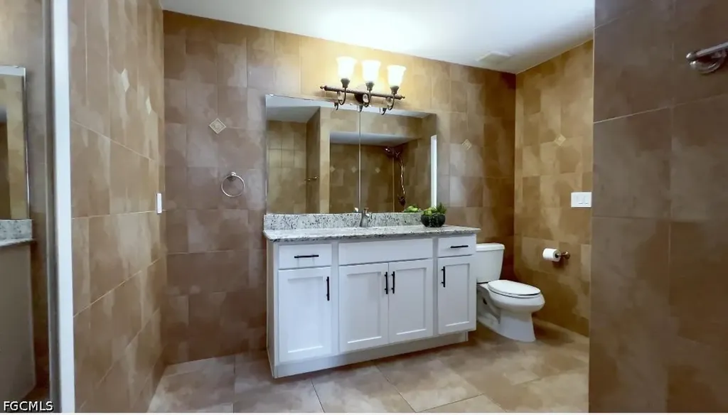 8108 Blue Star Circle Orlando FL 32819