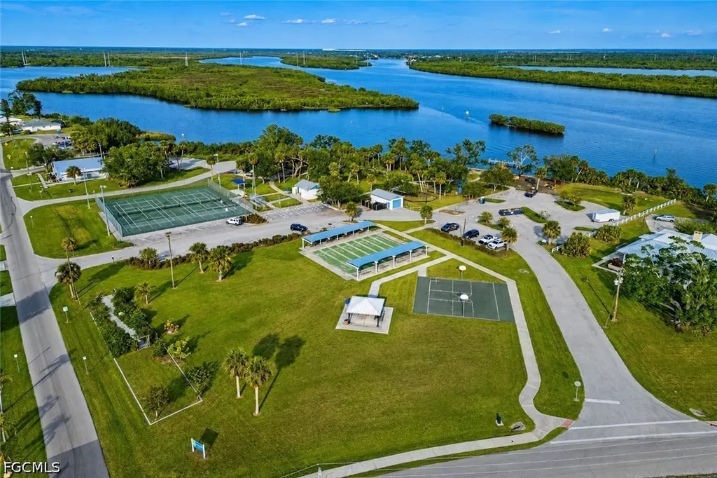 27072 Hillshire Lane Punta Gorda FL 33983