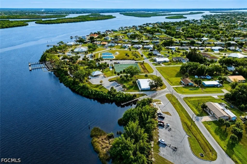 27072 Hillshire Lane Punta Gorda FL 33983