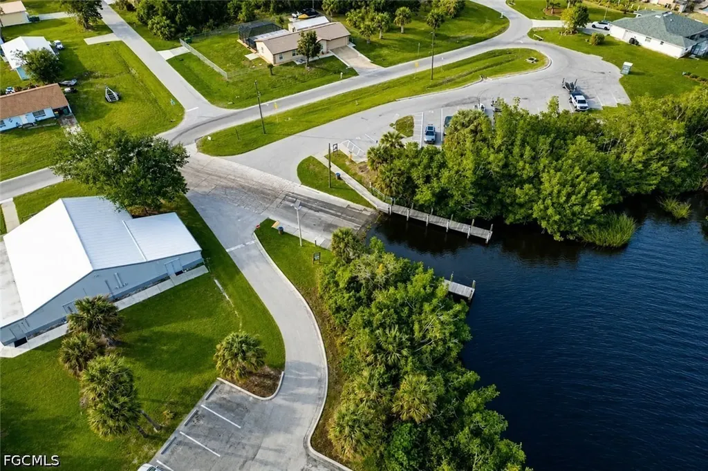 27072 Hillshire Lane Punta Gorda FL 33983
