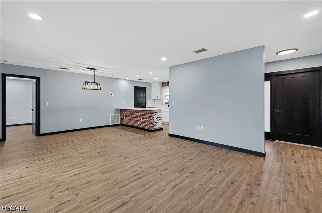 27072 Hillshire Lane Punta Gorda FL 33983