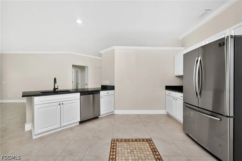 3310 SW 26th Avenue Cape Coral FL 33914