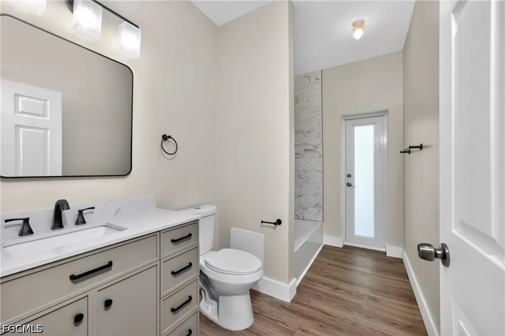 3310 SW 26th Avenue Cape Coral FL 33914